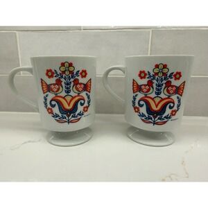 Berggren Footed Coffee Mugs Set of 2 Red Blue Vintage‎ Scandinavian Folk Art